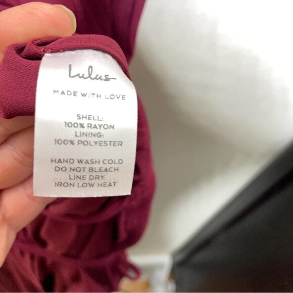 LULU'S Heart of Marigold Burgundy Wrap Maxi Dress Red Maroon Sz M {UU31} - Picture 7 of 8